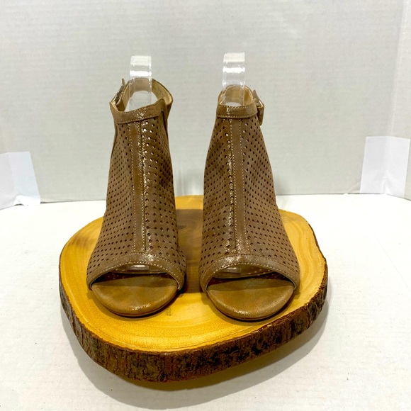 Isola || Woman Metallic Foil Suede sandals size 9 - Picture 7 of 12